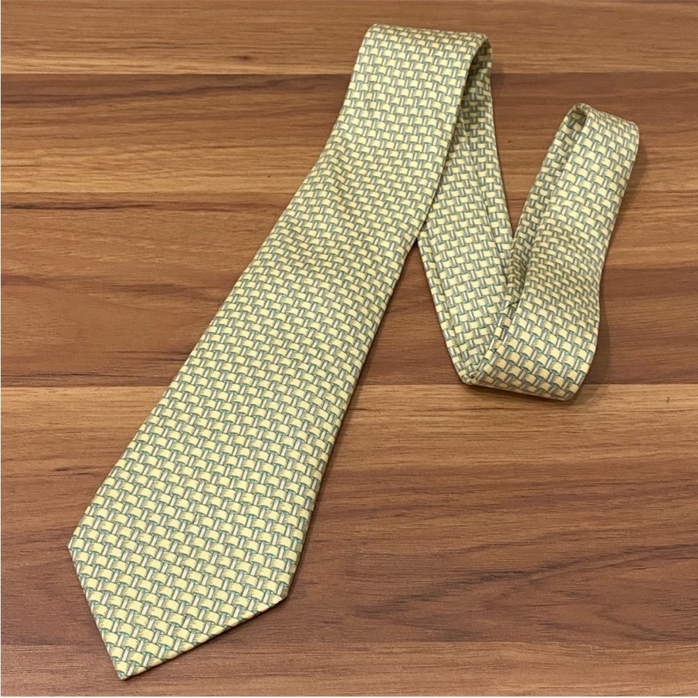 Hermes Woven Pattern Men's Tie in Gold and Teal - Picture 3 of 8